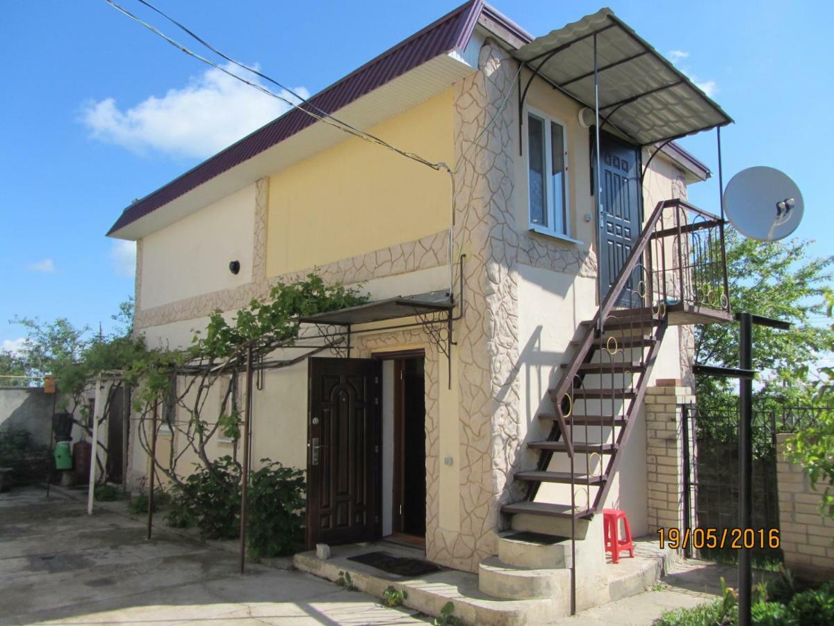 Apartments near the sea Vapnyarka Exterior photo